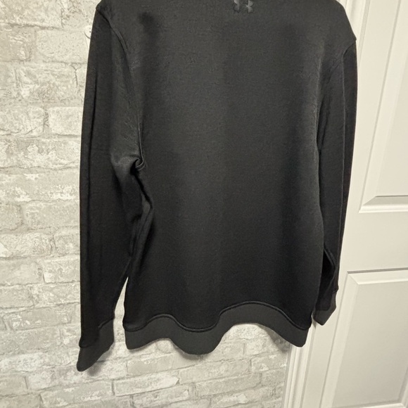 Under Armour Men's Black Sweater size Large - Picture 3 of 5